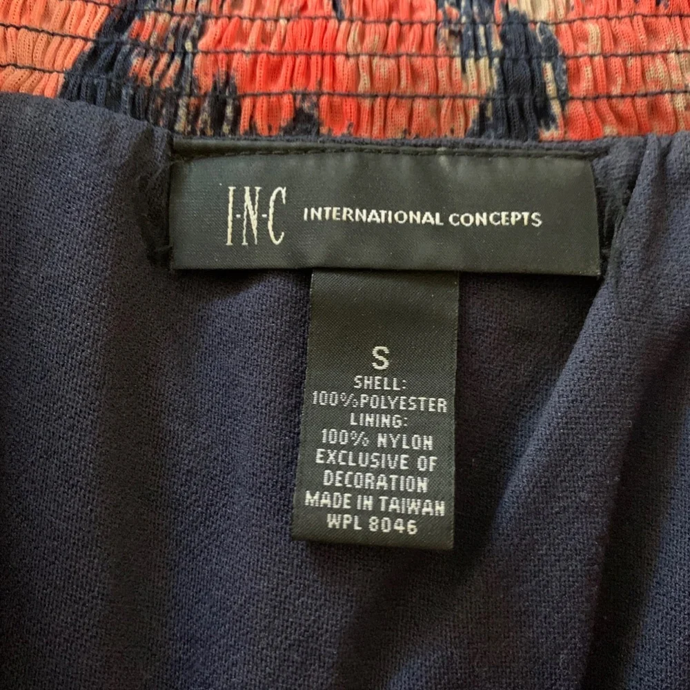 INC Skater Skirt size small - Picture 6 of 8